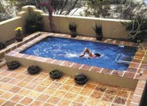 Xây bể bơi nhỏ trong nhà một cách đơn giản