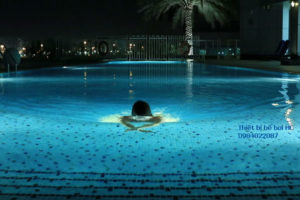 Đèn bể bơi led-CP100 cho bể bơi lung linh.